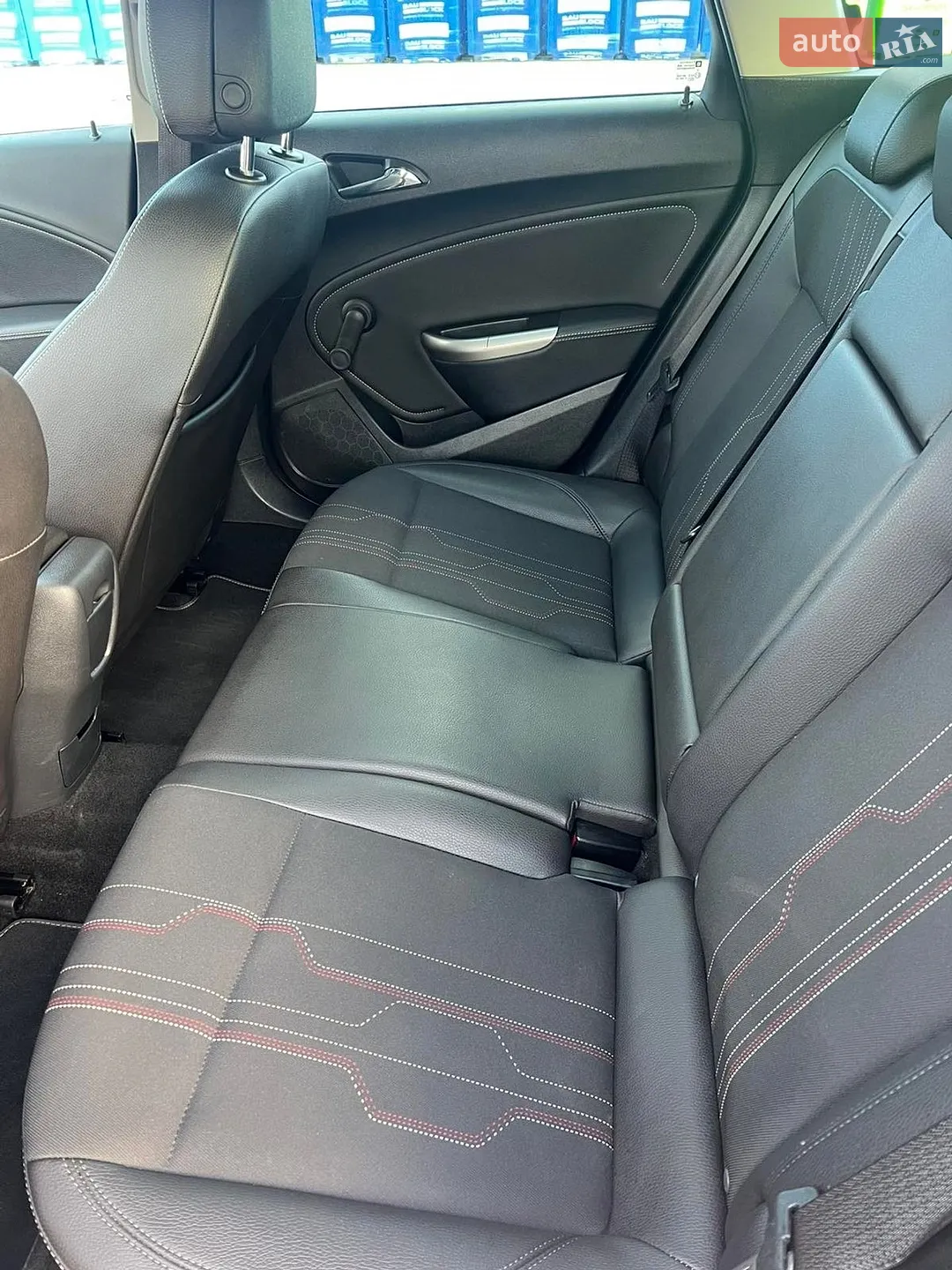 2012 Opel Astra - мініатюра 14