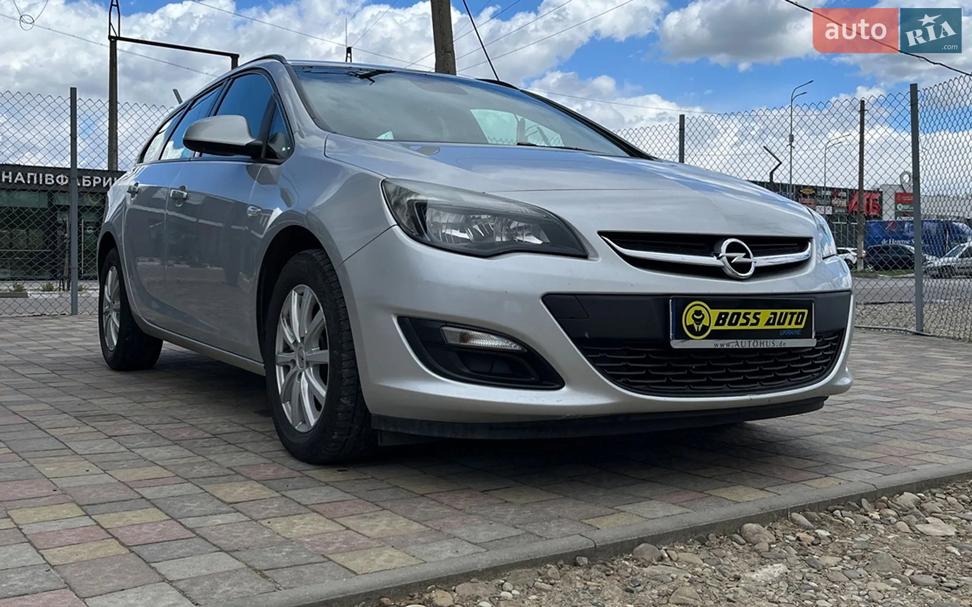 2015 Opel Astra - фото 1