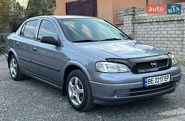 Седан Opel Astra 2007 в Николаеве