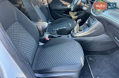 Универсал Opel Astra 2018 в Ватутино