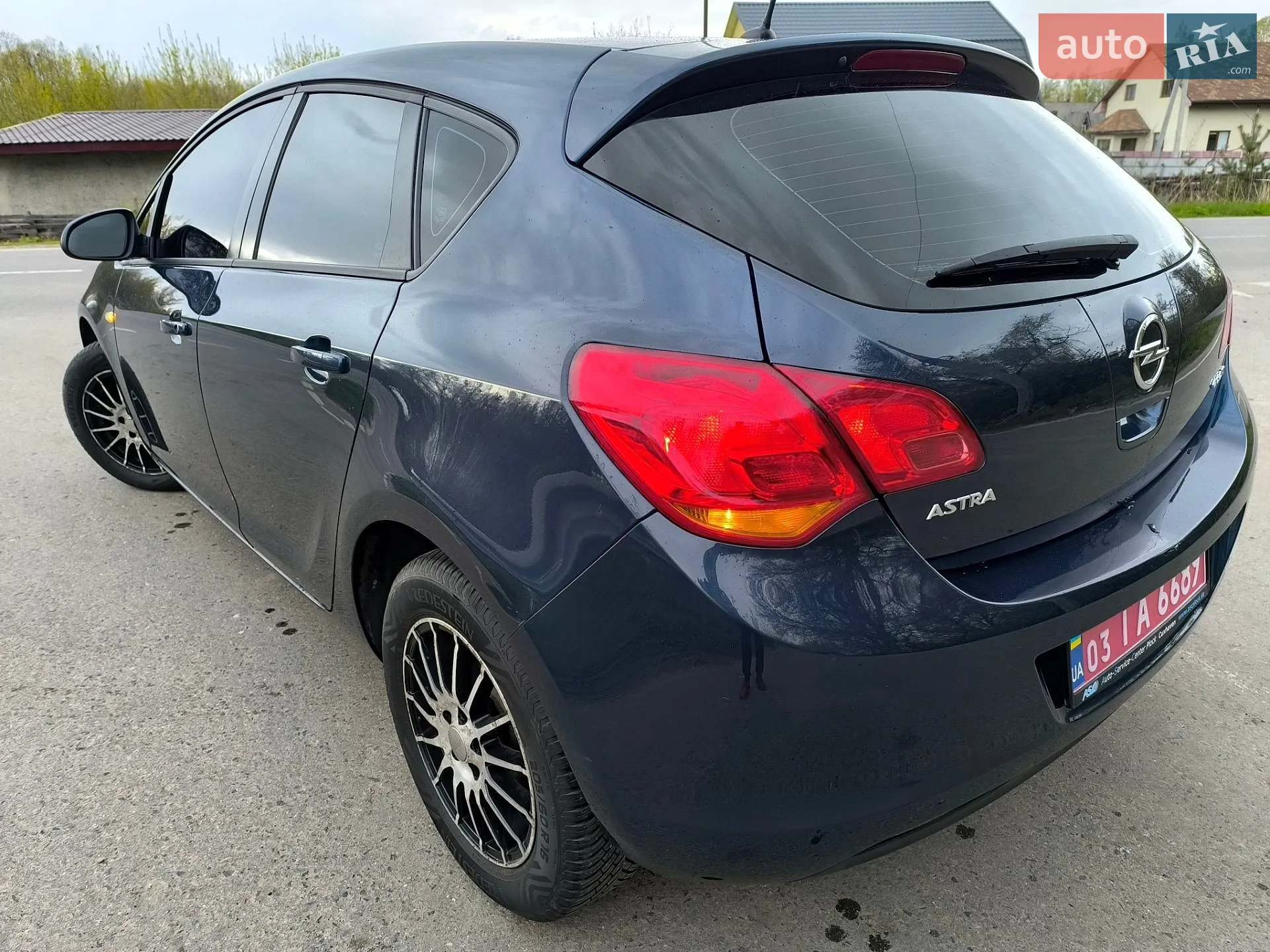 2011 Opel Astra - мініатюра 6
