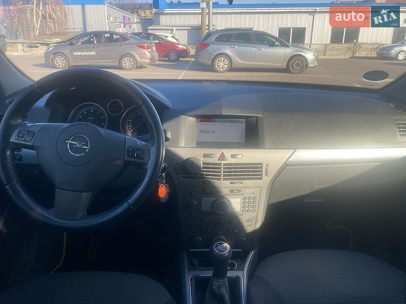Хетчбек Opel Astra 2006 в Києві