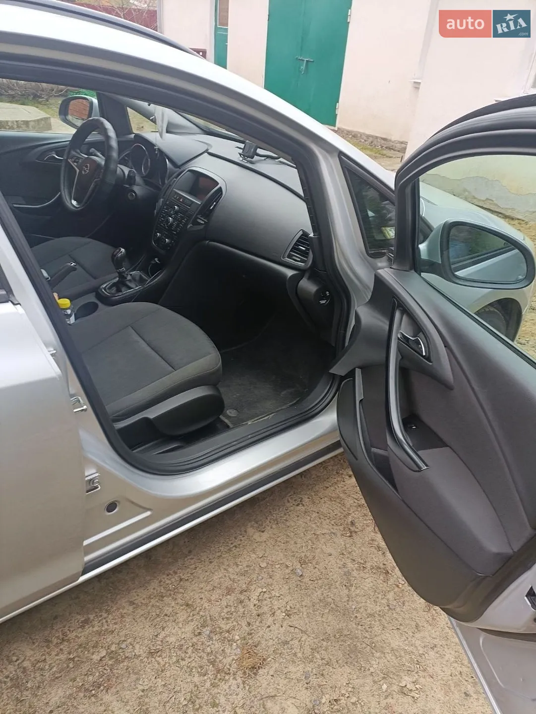 2011 Opel Astra - мініатюра 10