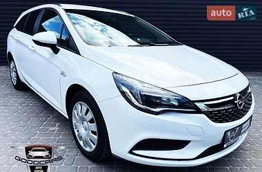 Універсал Opel Astra 2016 в Кам'янському