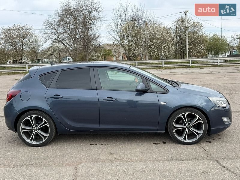 Opel Astra 2009