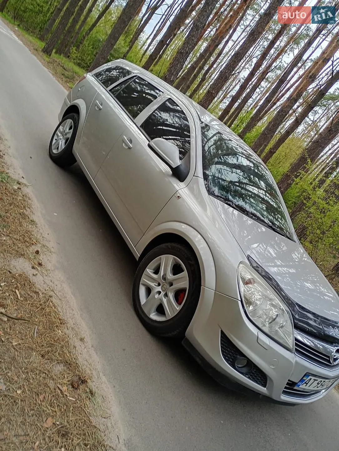 2010 Opel Astra - мініатюра 2