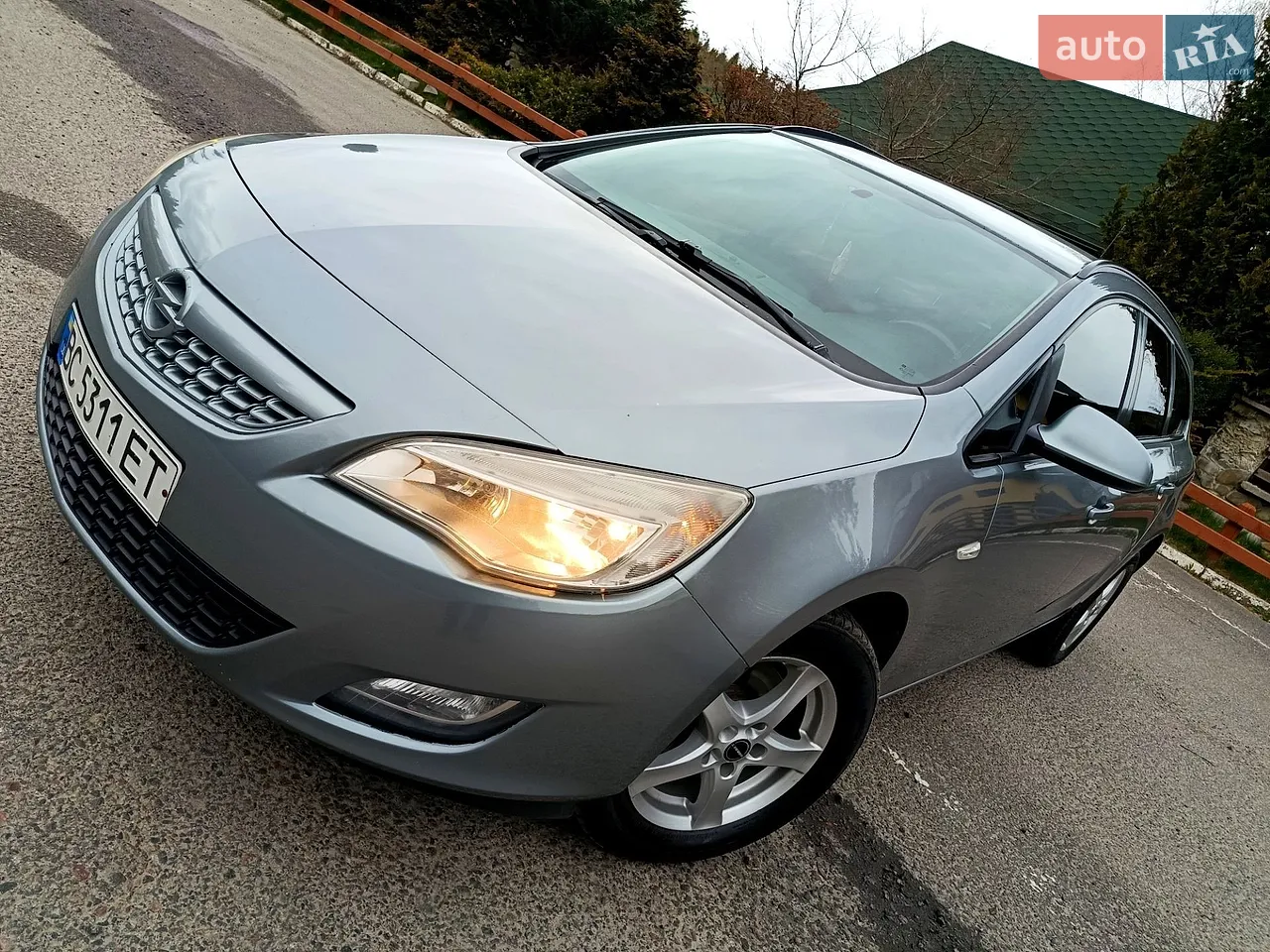 2010 Opel Astra - мініатюра 11