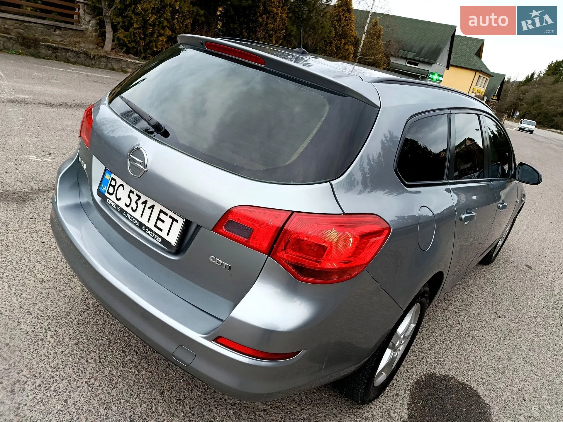 2011 Opel Astra - мініатюра 10