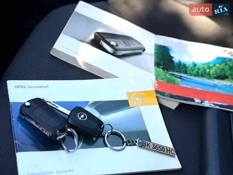 Універсал Opel Astra 2008 в Луцьку документ