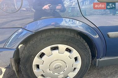 Седан Opel Astra 2006 в Черкассах