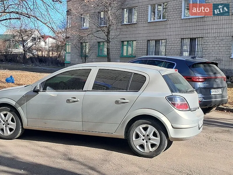Opel Astra 2010 VIN W0L0AHL48B5003879 фото оголошення 2 з 43