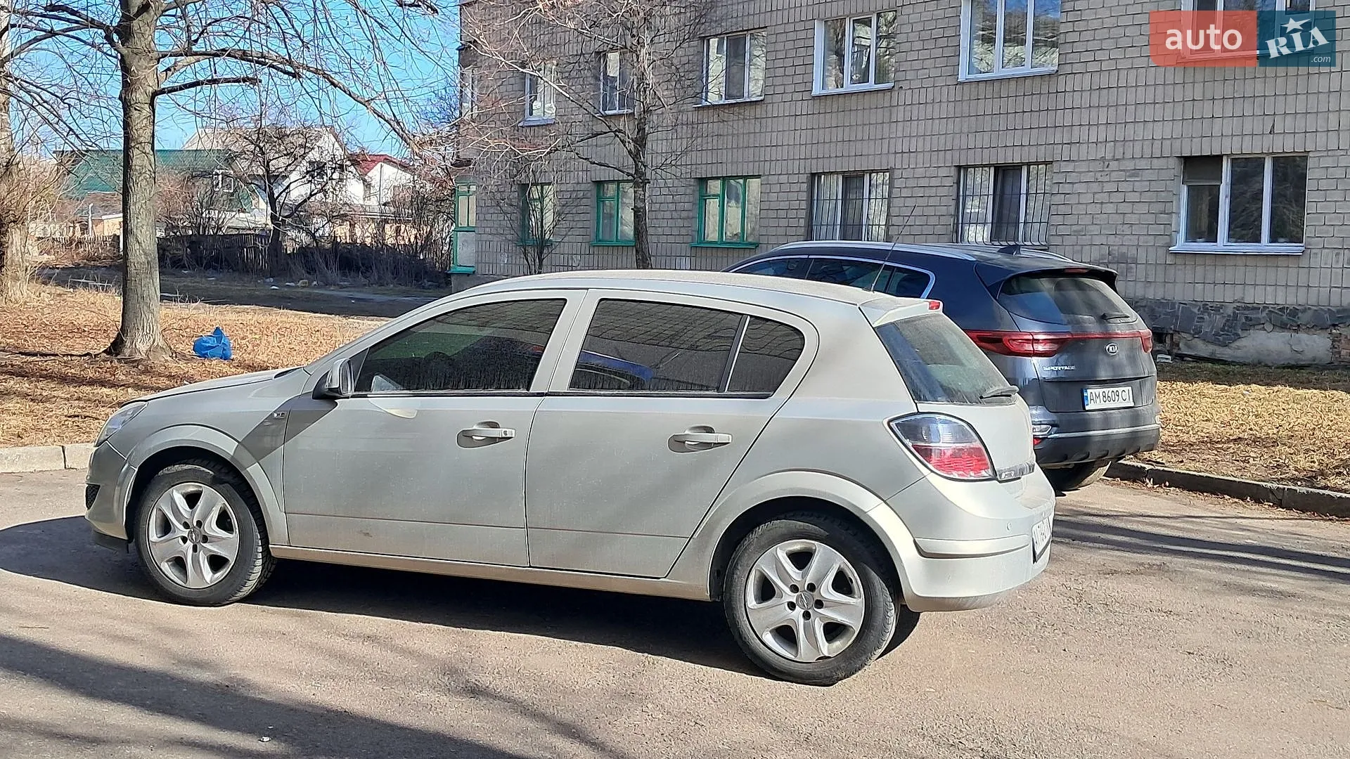 2010 Opel Astra - мініатюра 2