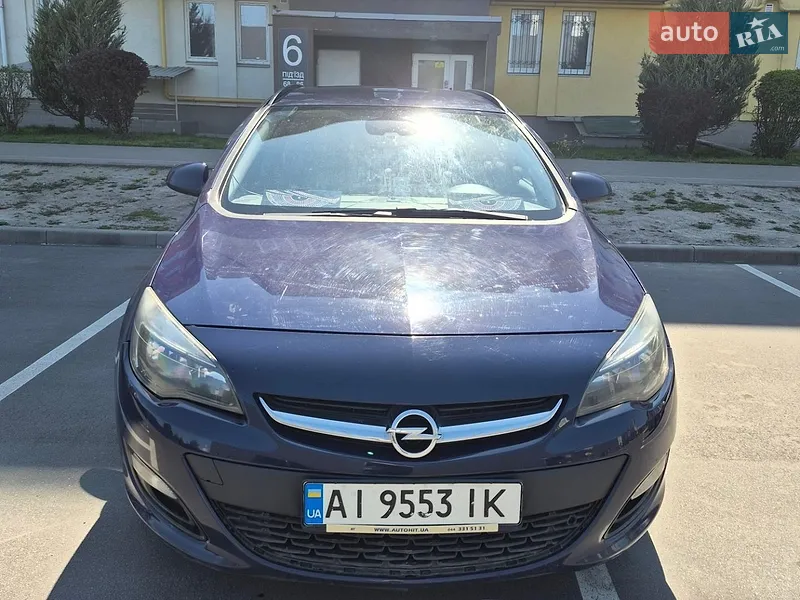 Opel Astra 2013