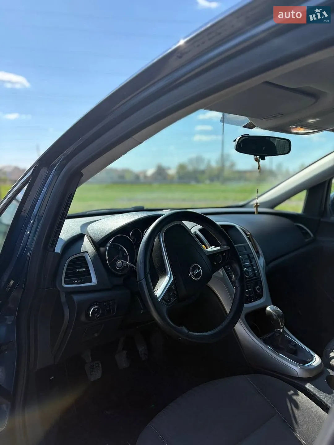 2011 Opel Astra - мініатюра 12
