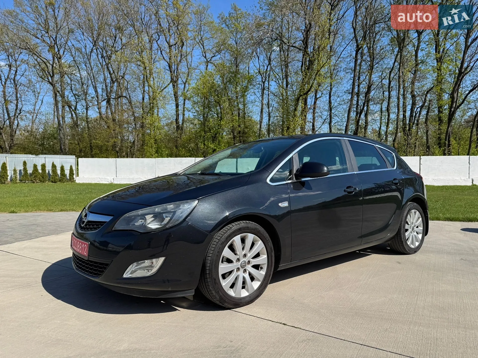 2011 Opel Astra - фото 1