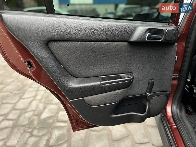 Универсал Opel Astra 2002 в Белой Церкви
