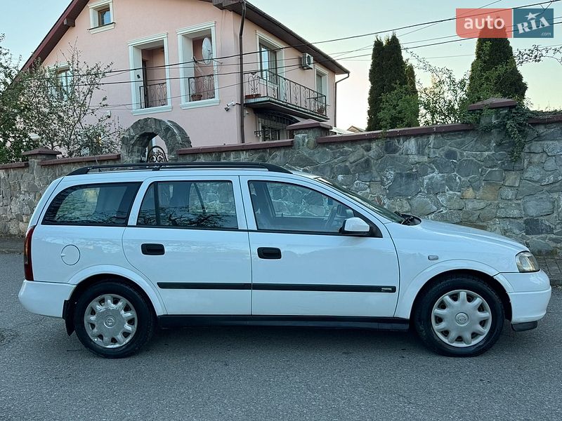 Универсал Opel Astra 1999 в Стрые