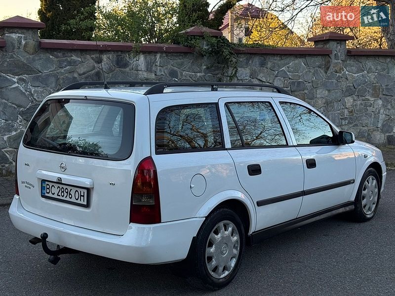 Универсал Opel Astra 1999 в Стрые