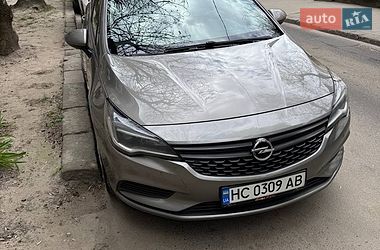 Універсал Opel Astra 2016 в Львові