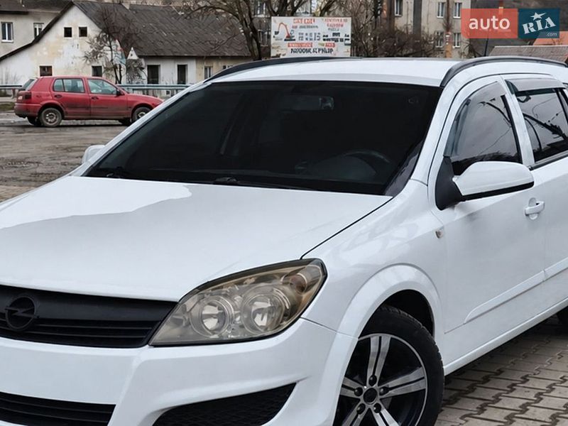 Универсал Opel Astra 2007 в Турке