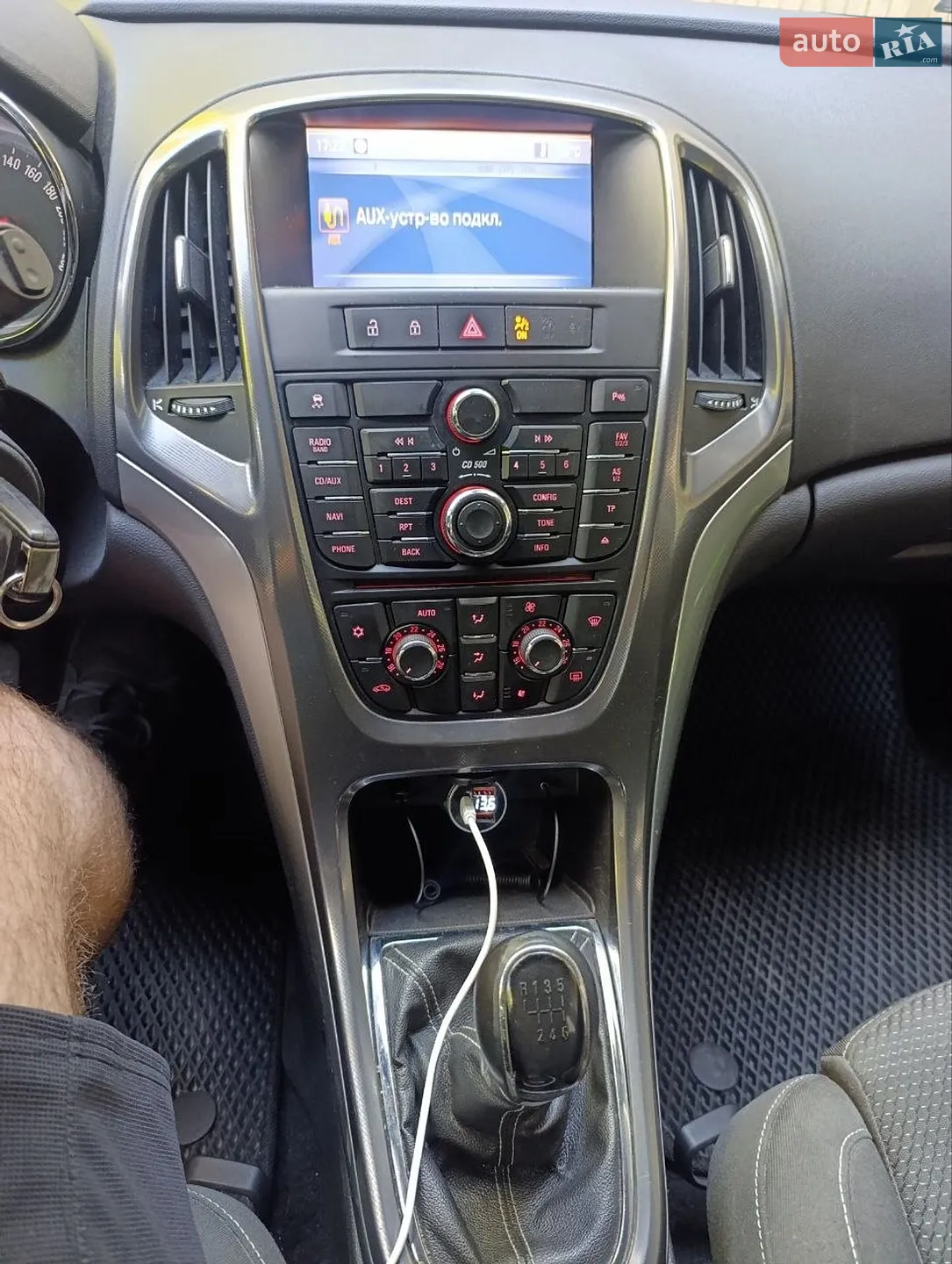 2011 Opel Astra - мініатюра 24
