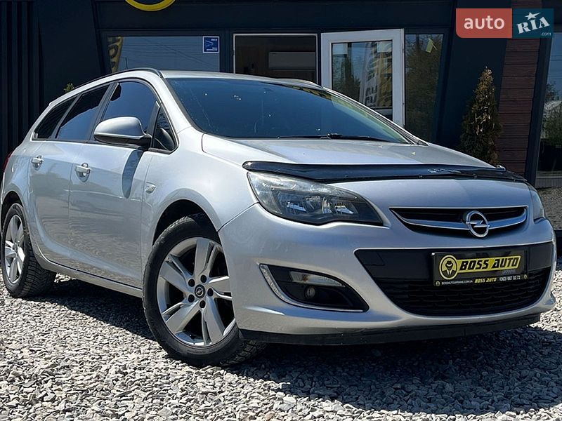 Opel Astra 2013