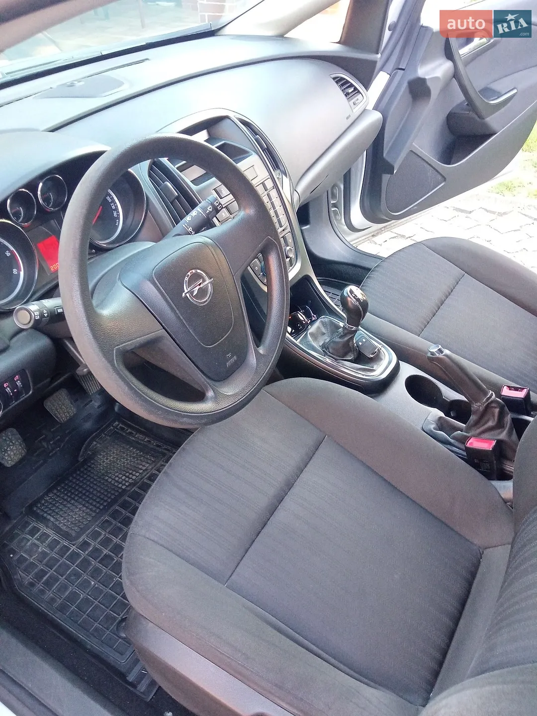 2013 Opel Astra - мініатюра 4