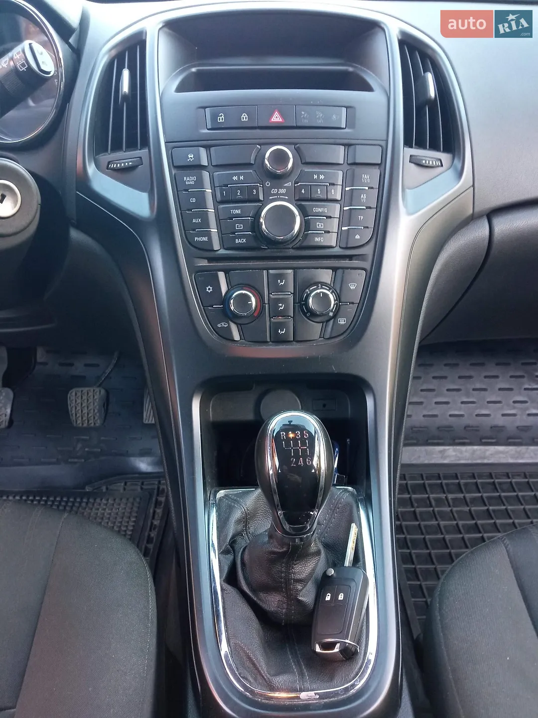 2013 Opel Astra - мініатюра 10