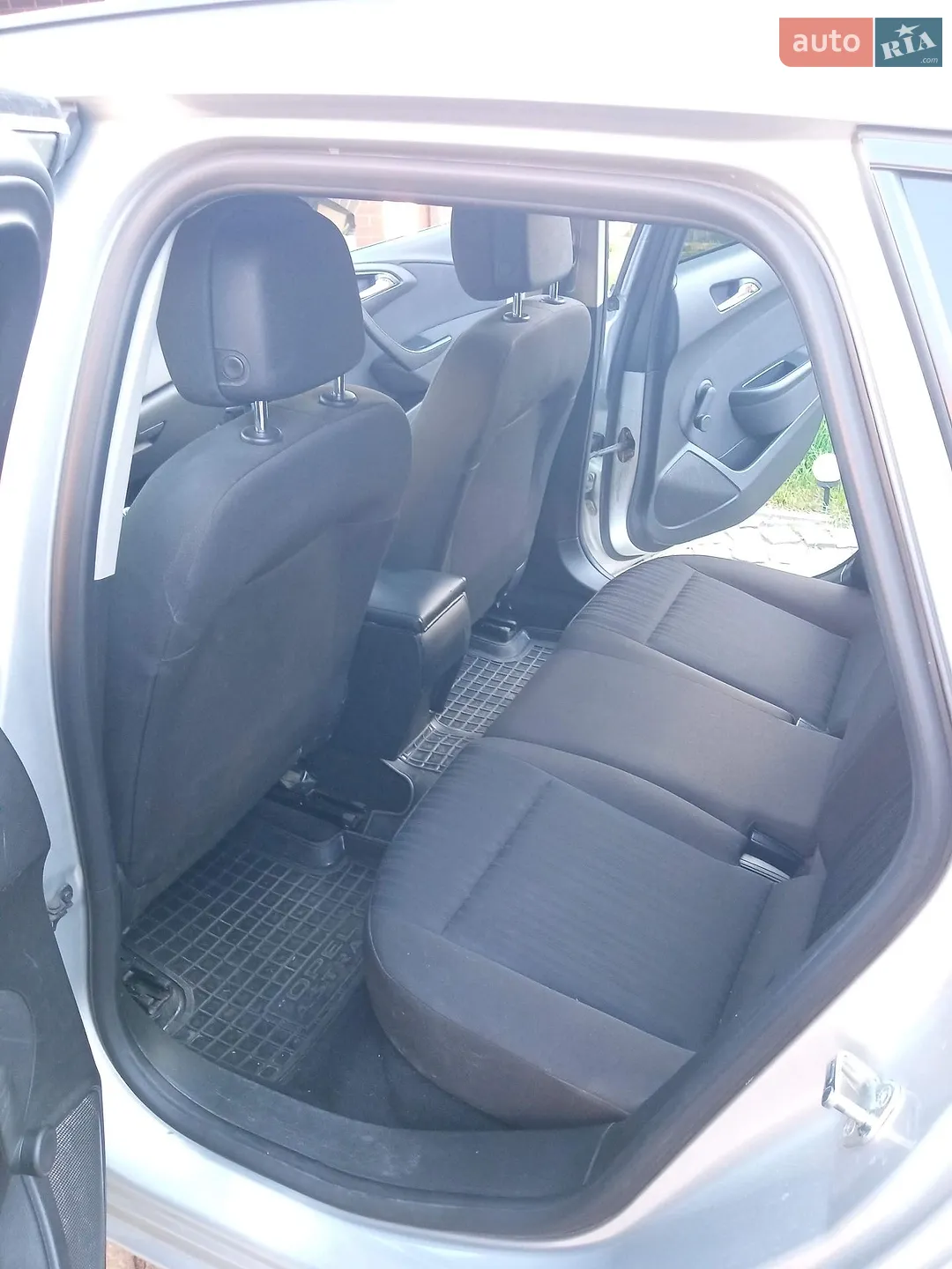 2013 Opel Astra - мініатюра 17