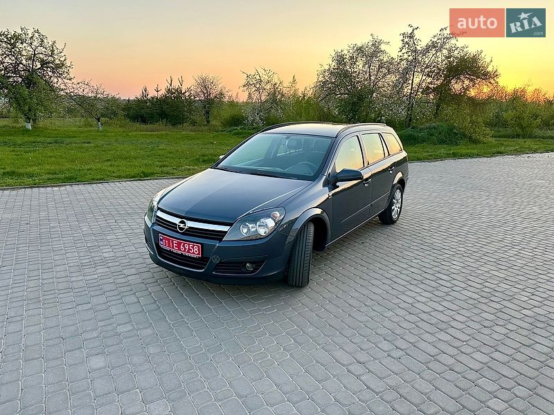 Универсал Opel Astra 2007 в Теплике