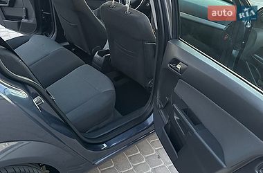 Универсал Opel Astra 2007 в Теплике