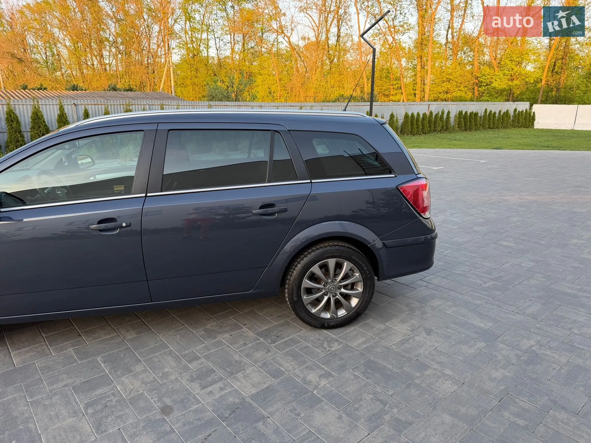 2010 Opel Astra - мініатюра 18