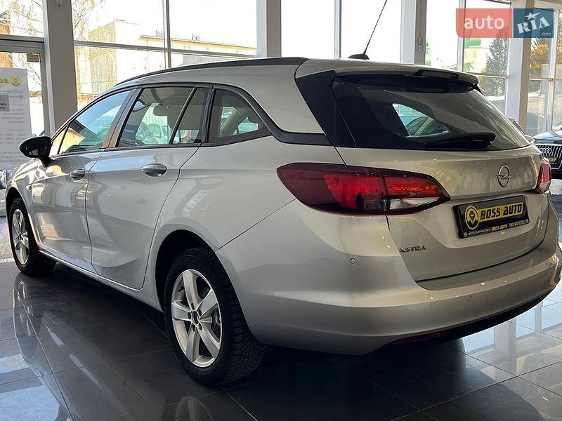 Универсал Opel Astra 2020 в Львове