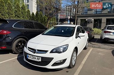 Седан Opel Astra 2020 в Киеве