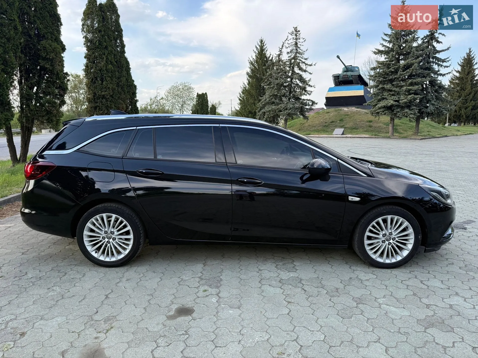2017 Opel Astra - мініатюра 8