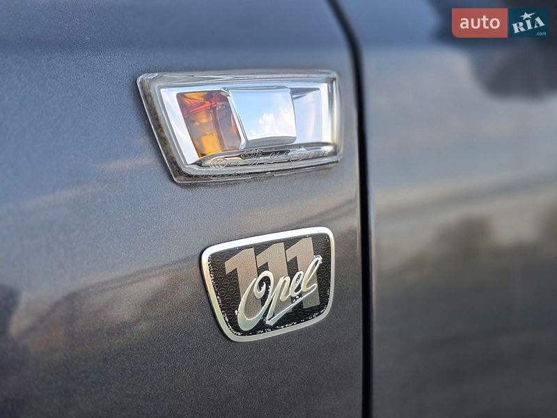 Универсал Opel Astra 2011 в Луцке