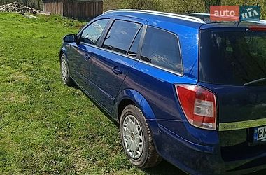 Универсал Opel Astra 2008 в Глухове