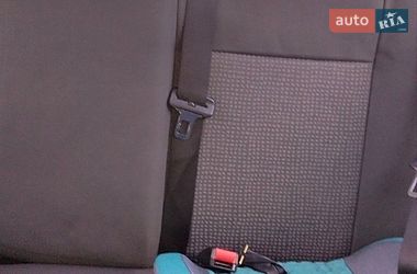 Седан Opel Astra 2006 в Сарнах