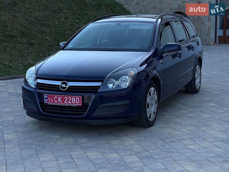 Универсал Opel Astra 2006 в Долине