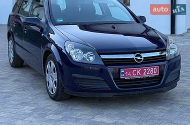 Универсал Opel Astra 2006 в Долине