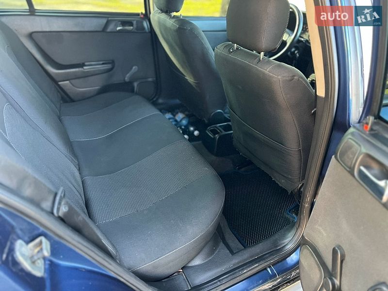 Седан Opel Astra 2004 в Лебедине