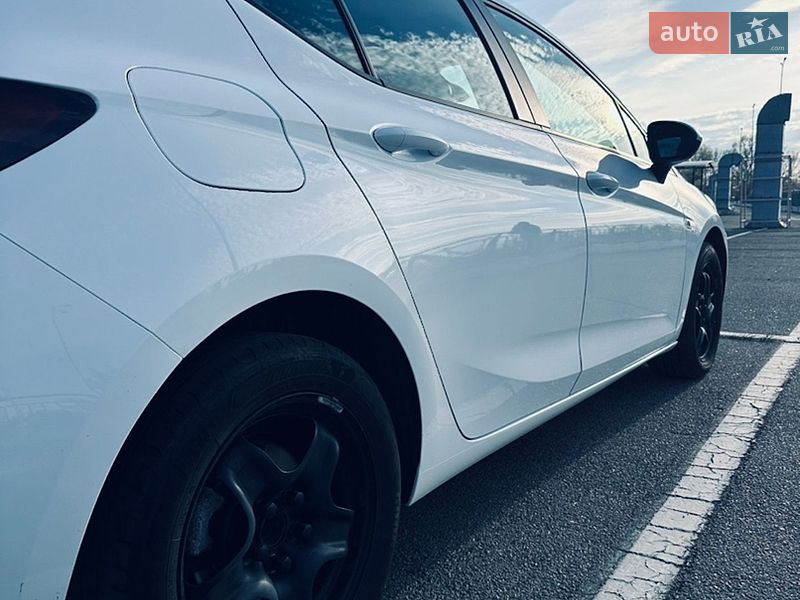 Хэтчбек Opel Astra 2018 в Киеве фото 3 Хэтчбек Opel Astra 2018 в Киеве
