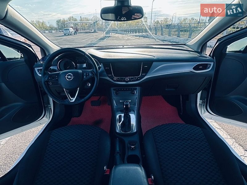 Хэтчбек Opel Astra 2018 в Киеве фото 15 Хэтчбек Opel Astra 2018 в Киеве