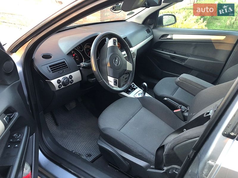Универсал Opel Astra 2007 в Луцке