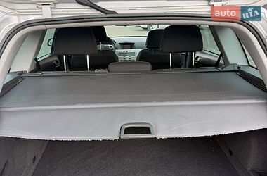 Универсал Opel Astra 2008 в Луцке