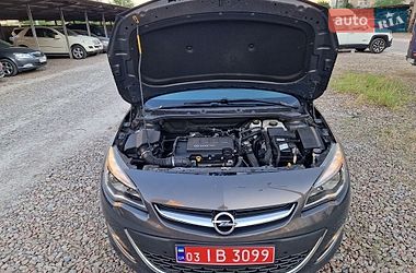 Универсал Opel Astra 2013 в Киеве