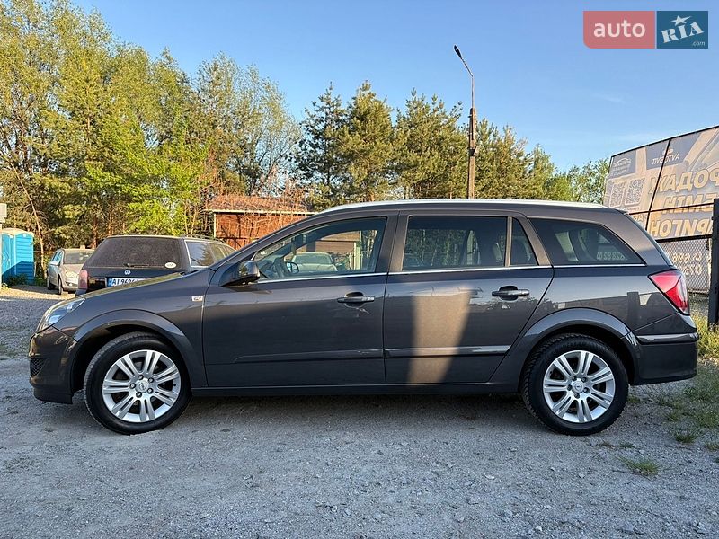 Универсал Opel Astra 2009 в Белой Церкви
