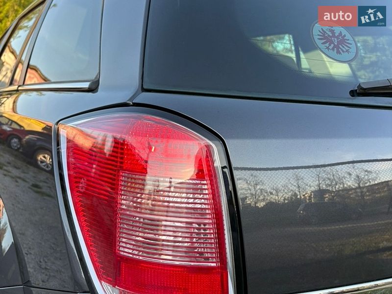 Универсал Opel Astra 2009 в Белой Церкви