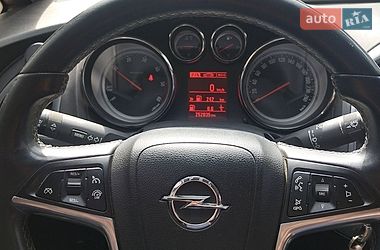 Универсал Opel Astra 2014 в Киеве