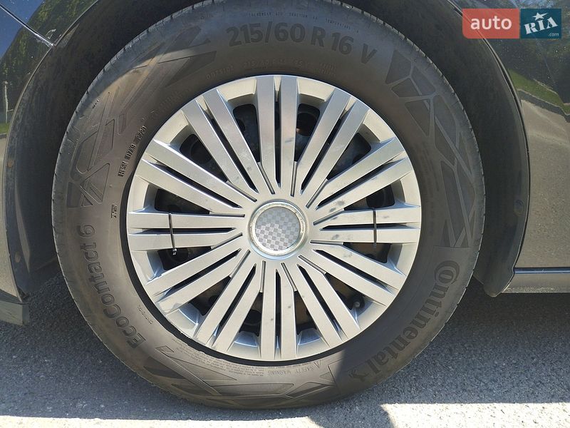 Универсал Opel Astra 2014 в Киеве